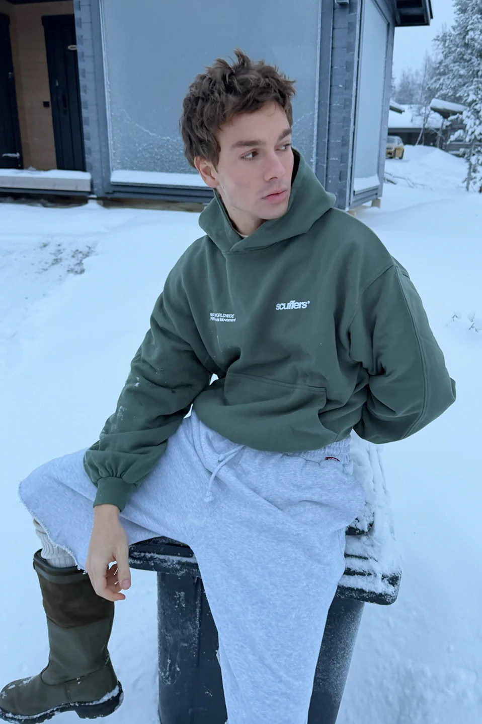 Thumbnail 3